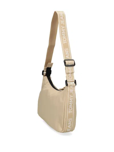 Tommy Jeans Essential Shoulder Bag In Neutrals