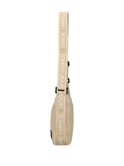 Tommy Jeans Essential Shoulder Bag In Neutrals