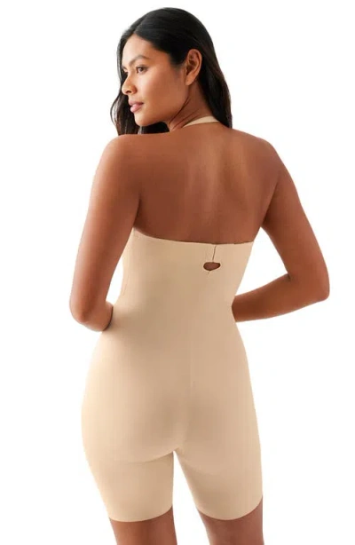 Wacoal Women's Red Carpet Strapless Thigh Shaper 802219 In Sand