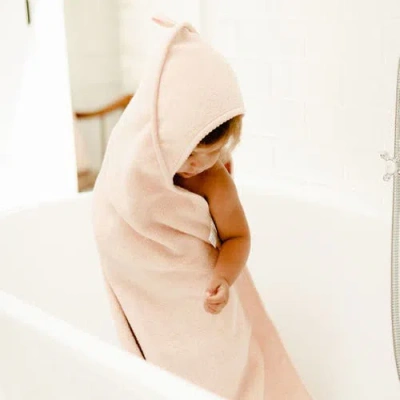 Ely's & Co. Hooded Towel & Washcloth In Pink