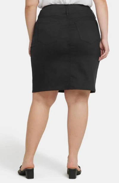 Nydj Hollywood Pencil Denim Skirt In Black