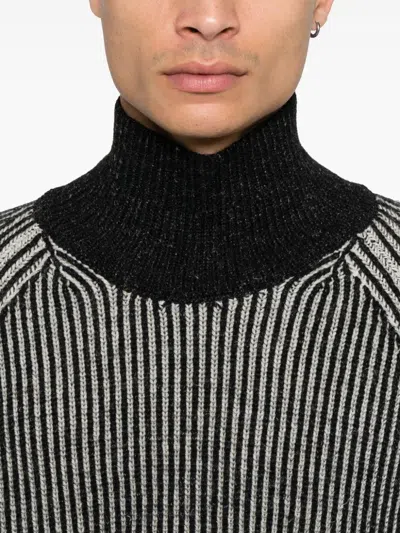 Jan-jan Van Essche Cable-knit Turtleneck Sweater In 灰色