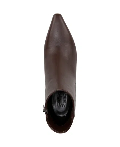 Naturalizer Deesha Kitten Heel Bootie In Chocolate Bar Leather