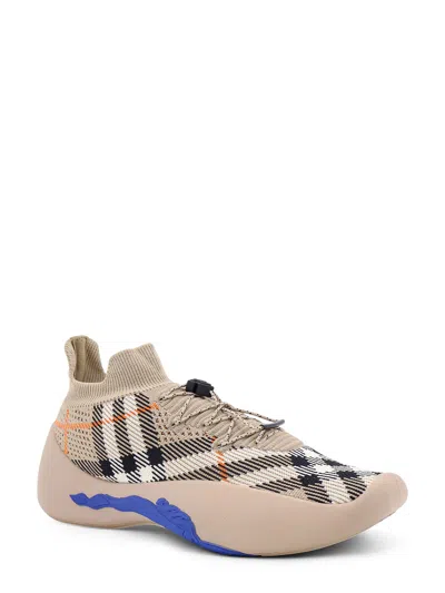 Shop Burberry Neptune Sneakers In Sand Ip Check