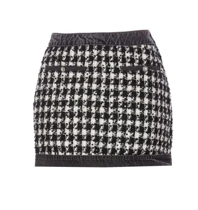 Shop Liu •jo Mini Houndstooth Skirt In Nero