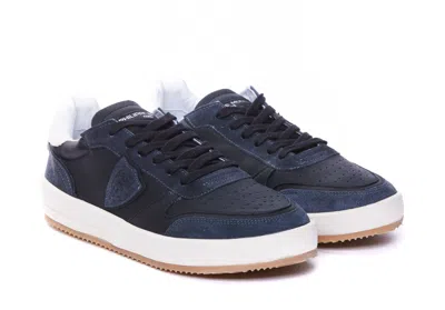 Philippe Model Paris Smooth Grain Suede Panelled Sneakers In Black