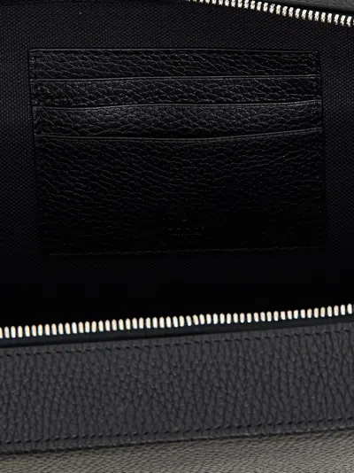 Gucci Logo Leather Shoulder Strap Crossbody Bags Black In Black