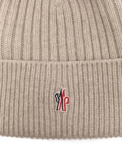 Moncler Pompom Cashmere Beanie Hat In Neutrals