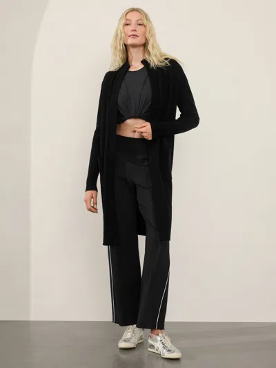 Athleta Alpine Spirit Wrap In Black