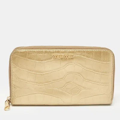 Pre-owned Miu Miu Gold Croc Embossed Leather Zip Continental Wallet