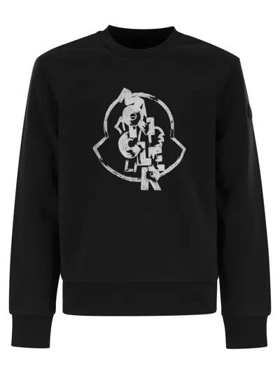 Moncler Crew Neck Sweatshirt With Front Logo