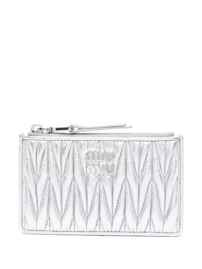 Miu Miu Quilted Lambskin Metallic Padded Card Holder In Silver