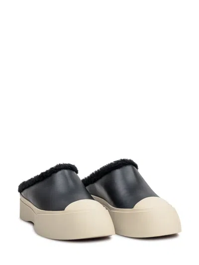 Marni Leather Mules With Rubber Toe And Sole In Black