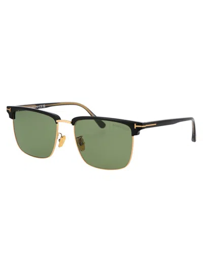 Shop Tom Ford Sunglasses In 01n Nero Lucido / Verde