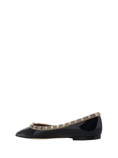 Shop Valentino Garavani Ballerinas In Black