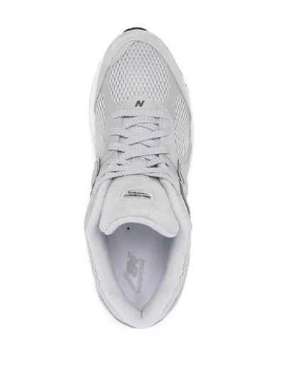 New Balance M2002w Sneakers
