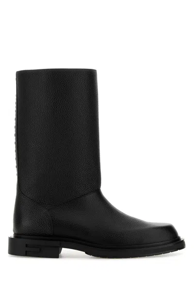 Fendi Leather Frame Boots In Black