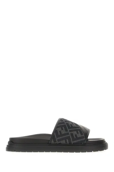 Fendi Men Low Leather Sandals With Ff Jacquard Insert In Black