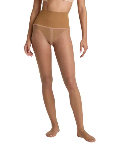 Commando Essential Sheer Tight In Caramel In Brown