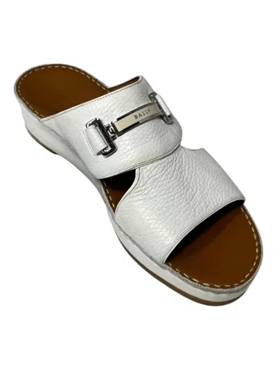 Bally Harold 6211920 Men's White Grained Leather Sandals In White
