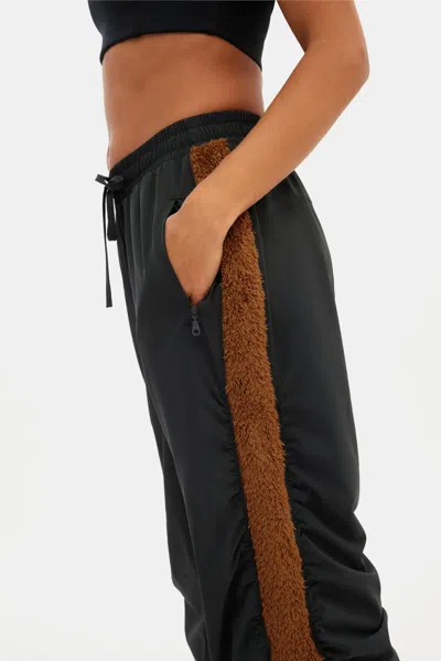 Girlfriend Collective Black Flextrack Ruched Pant