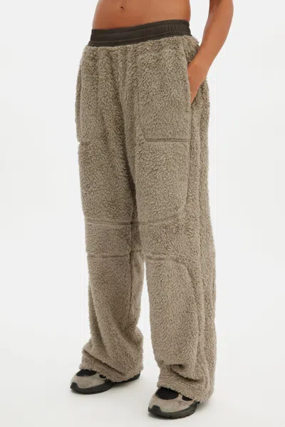 Girlfriend Collective Kalamata Flextrack Reversible Pant