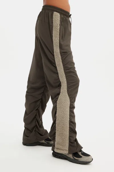 Girlfriend Collective Kalamata Flextrack Ruched Pant