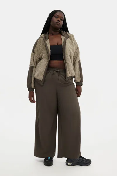 Girlfriend Collective Kalamata Flextrack Wide Leg Pant