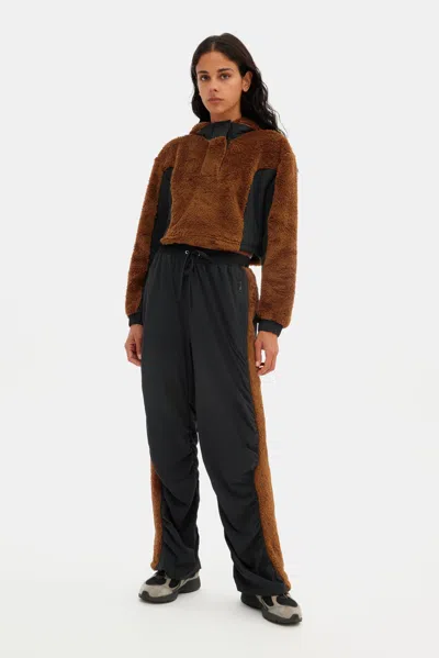 Girlfriend Collective Oak Recycled Fleece Cropped Anorak