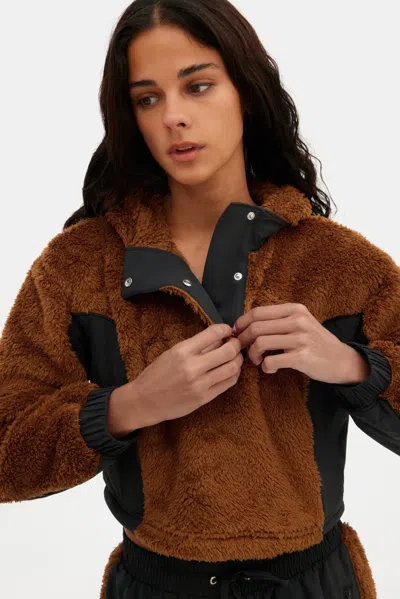 Girlfriend Collective Oak Recycled Fleece Cropped Anorak