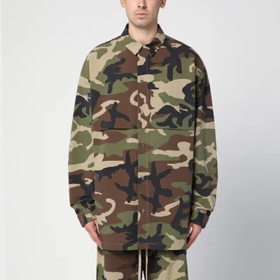 Essentials Camouflage Recycled Nylon Blend Shirt In Green