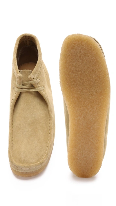 Clarks Suede Wallabee Boot In Maple