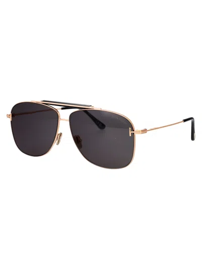 Shop Tom Ford Aviator Sunglasses Ft1017 28 A