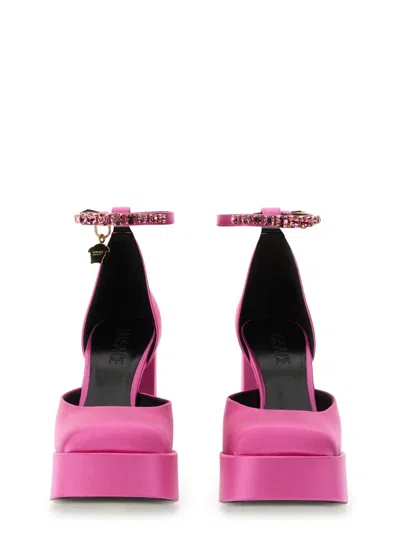 Shop Versace Women "medusa" Plateau Pumps Aevitas In Pink