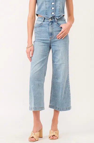Dear John Denim Audrey Super High Rise Cropped Wide Leg Pants In Shelby Chambray In Blue