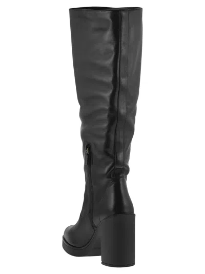 Stuart Weitzman Leather Boots With Durable Outsole