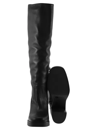 Stuart Weitzman Leather Boots With Durable Outsole