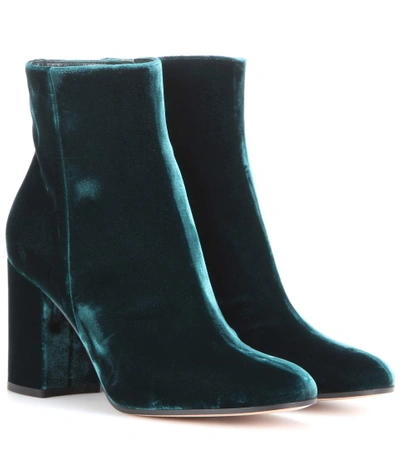Gianvito Rossi Exclusive To Mytheresa.com - Rolling 85 Velvet Ankle Boots In Hueter
