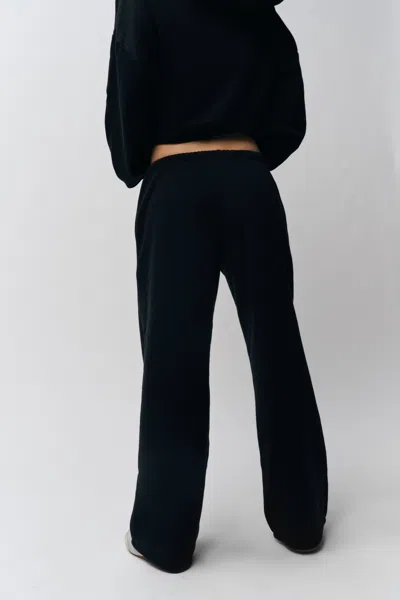 Danielle Guizio Ny Relaxed Drawstring Sweatpant In Black