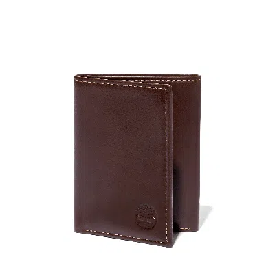 Timberland Men's Smooth Leather Trifold Wallet In Brown
