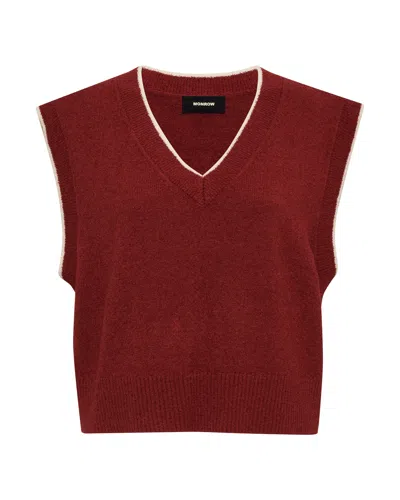 Monrow Boucle Knit V Neck Sweater Vest In Maroon