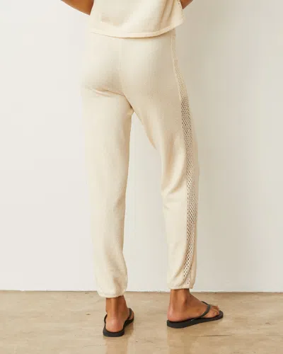 Monrow Boucle Knit Vintage Sweat In Cream