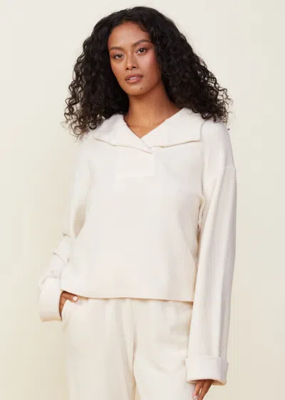 Monrow Teddy Fleece Pullover Collar Hoody In Off White