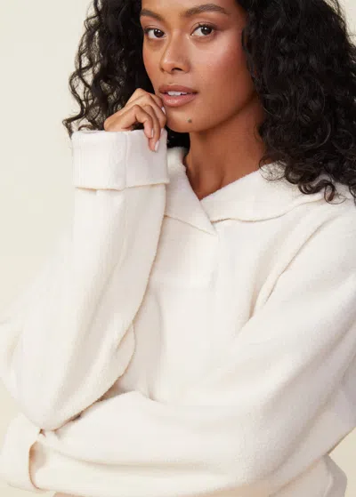 Monrow Teddy Fleece Pullover Collar Hoody In Off White