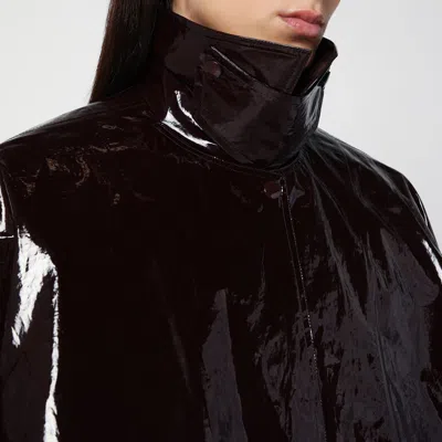 Chloé Short Shiny Lacquered Cape In Brown