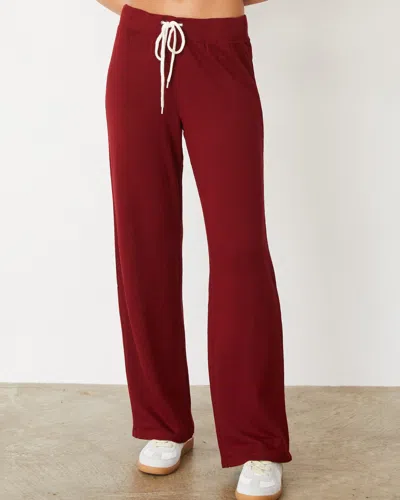 Monrow Supersoft Straight Leg Vintage Sweat In Ruby