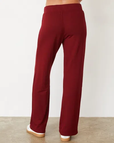 Monrow Supersoft Straight Leg Vintage Sweat In Ruby