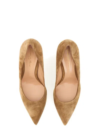 Gianvito Rossi Decolletu00c9 Gianvito 85 In Cream