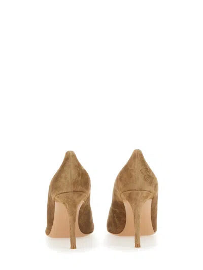 Gianvito Rossi Decolletu00c9 Gianvito 85 In Cream