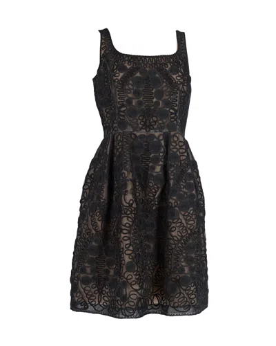 Oscar De La Renta Scoop Neck Embroidered Overlay Dress In Black Silk In Black